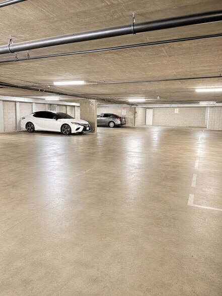 More Photos Of 810 S Berendo St, Los Angeles Apartments For Sale