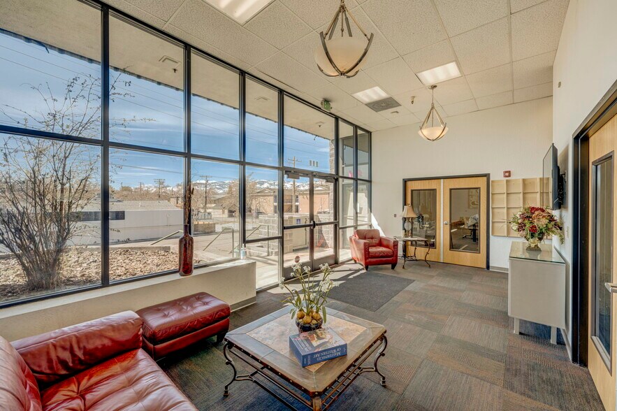 More Photos Of 634 Ryland St, Reno Office For Sale