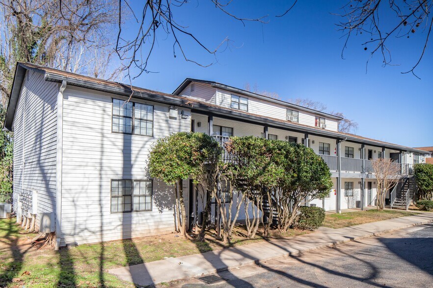 More Photos Of 3656 Browns Bridge Rd, Gainesville Apartments For Sale