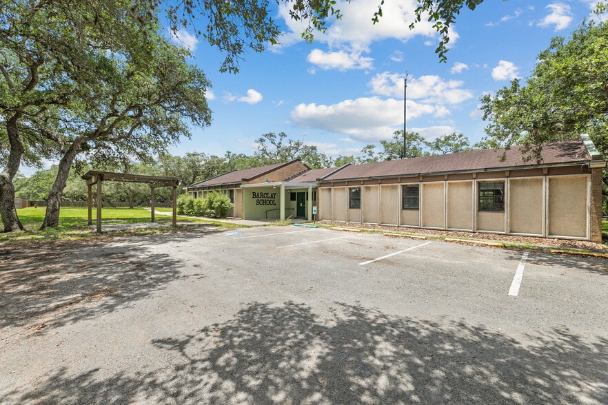 More Photos Of 120 David Wade Dr, Victoria Rehabilitation Center For Sale