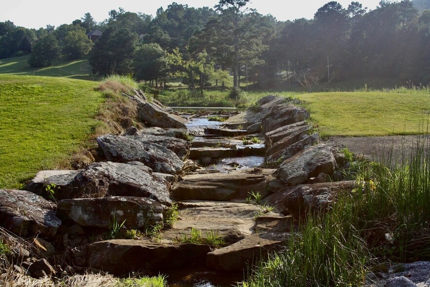 More Photos Of 1364 Heritage Rd, Oneonta Golf Course Driving Range For Sale