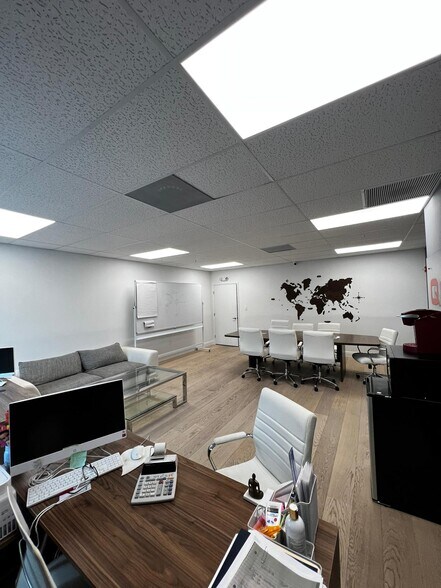 More Photos Of 3445-3499 High Ridge Rd, Boynton Beach Warehouse For Lease