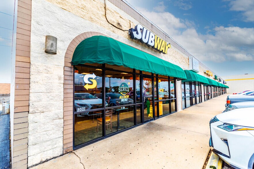 More Photos Of 900 E Prospect Ave, Ponca City Storefront For Sale