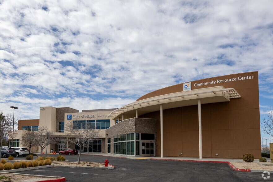 Primary Photo Of 44151 15th St W, Lancaster Medical For Sale