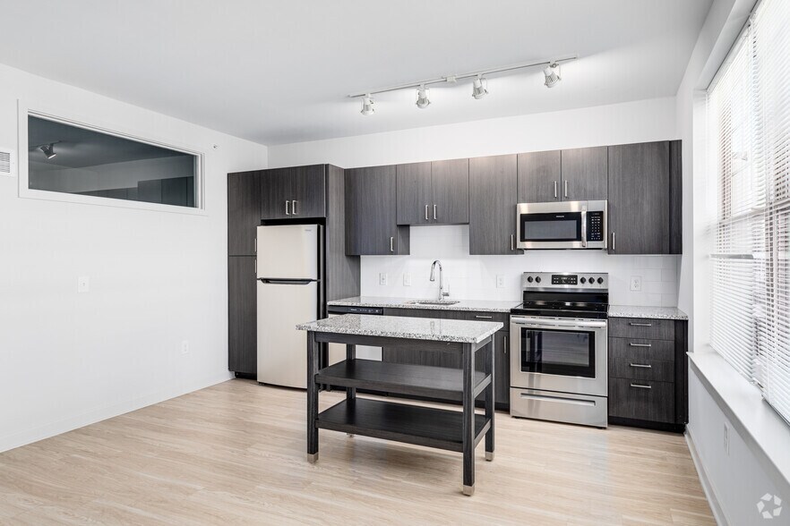 More Photos Of 4650 Van Buren St, Riverdale Park Apartments For Lease