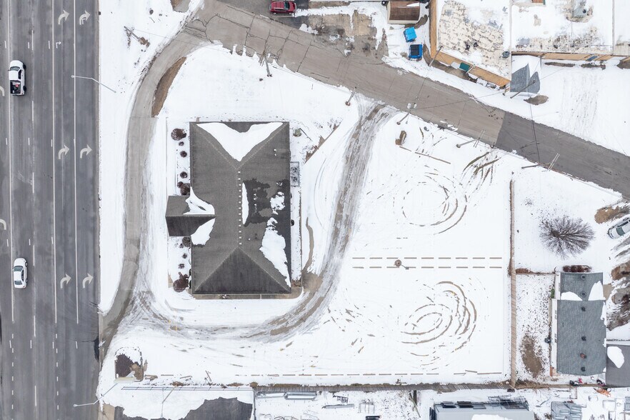 More Photos Of 2965 S MacArthur Blvd, Springfield Medical For Sale