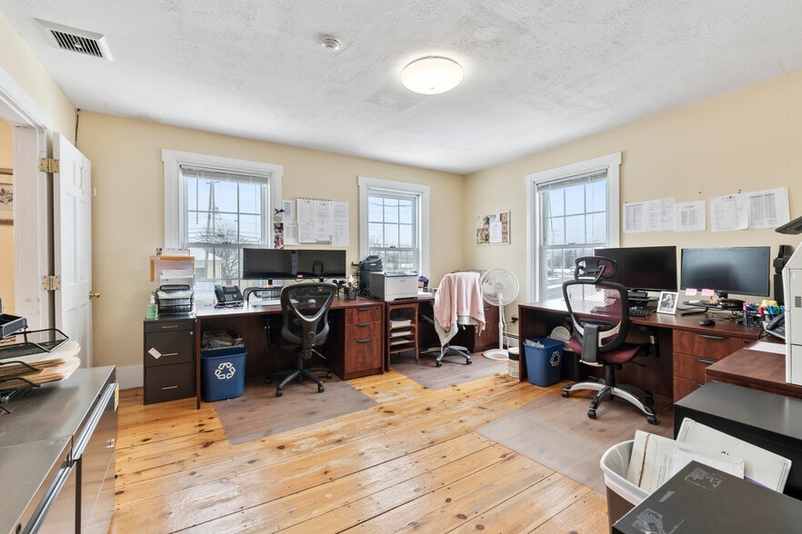 More Photos Of 2204 Woodbury Ave, Newington Office For Sale