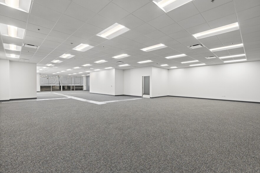 More Photos Of 2401 E Wardlow Rd, Long Beach Warehouse For Lease