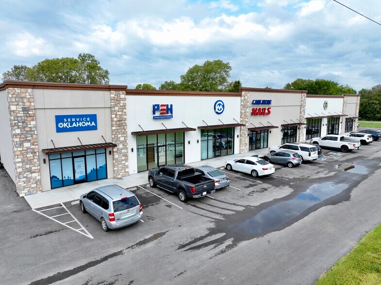 Primary Photo Of 2251 88 hwy, Claremore Storefront For Sale