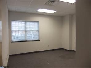 More Photos Of 422 Mill St, Bristol Office For Sale