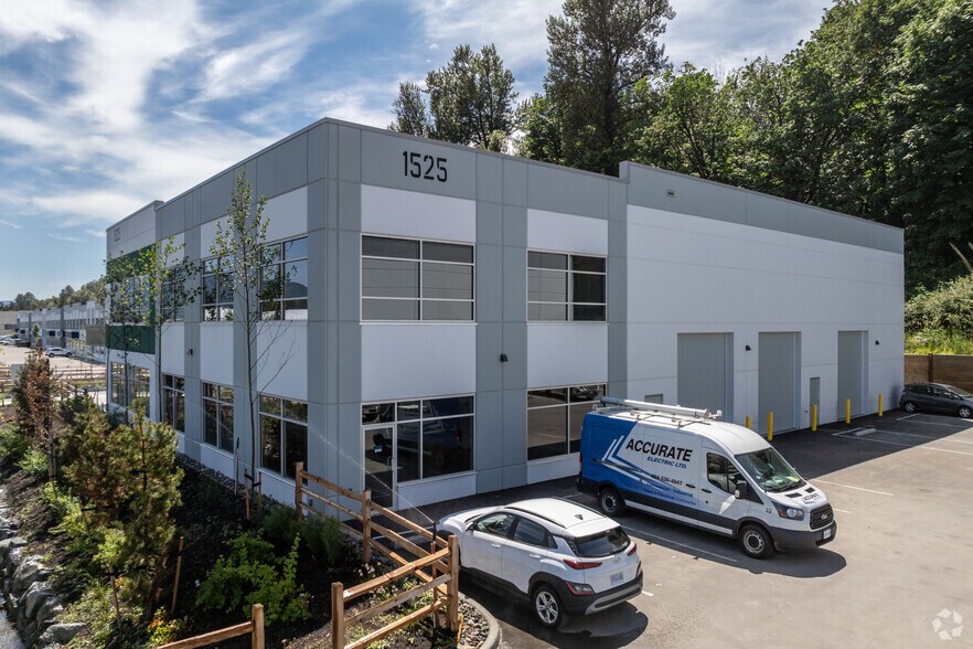 More Photos Of 1525 Riverside Rd, Abbotsford Warehouse For Sale