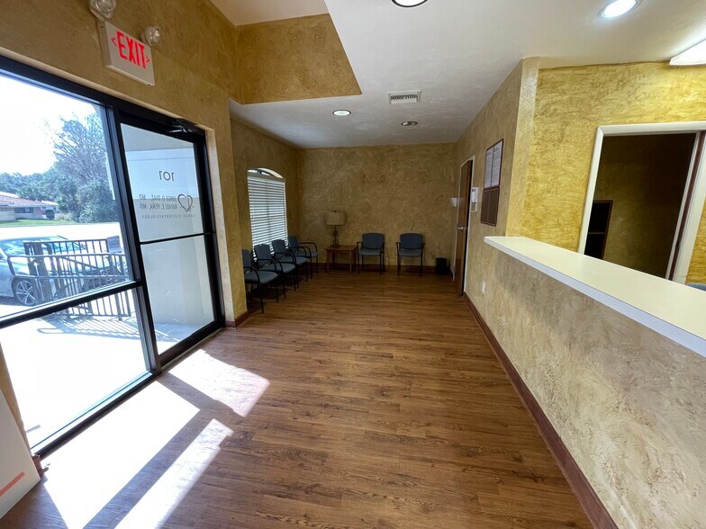 More Photos Of 601 E Dixie Ave, Leesburg Medical For Lease