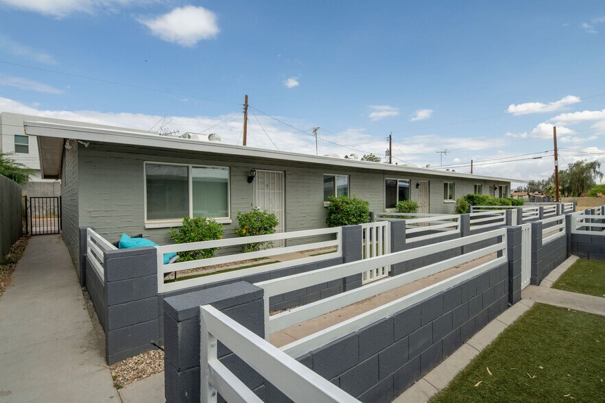 More Photos Of 511 N 52nd St, Phoenix Apartments For Sale