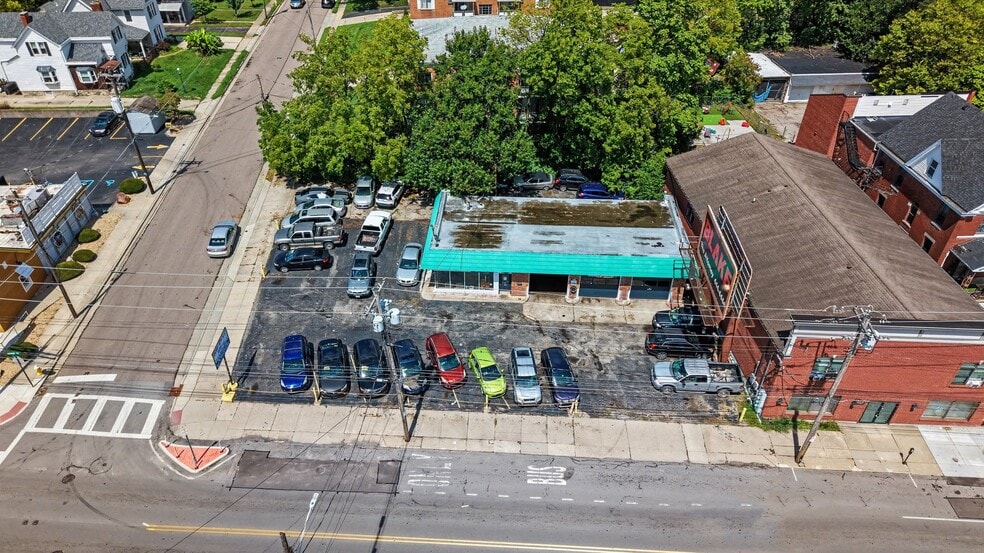 More Photos Of 3528 Harrison Ave, Cincinnati Auto Repair For Sale