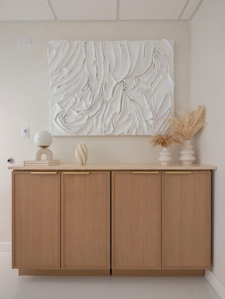 More Photos Of 40 SW 13th St, Miami Office Residential For Sale