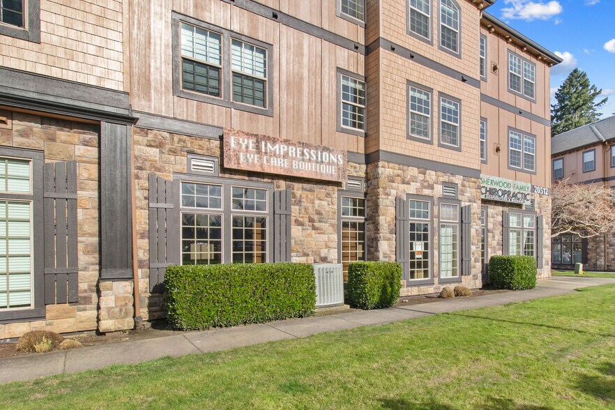 More Photos Of 20512 SW Roy Rogers Rd, Sherwood Multifamily For Sale