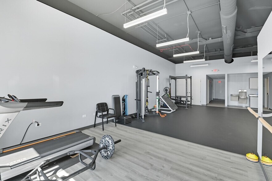 More Photos Of 7020-7086 W 183rd St, Tinley Park Apartments For Sale