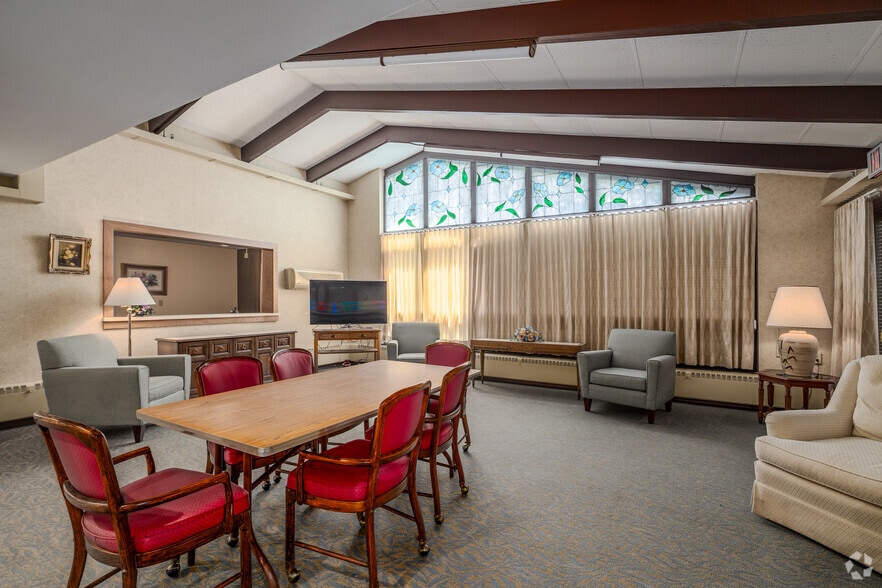More Photos Of 2812 Harvard Ave NW, Canton Assisted Living For Sale