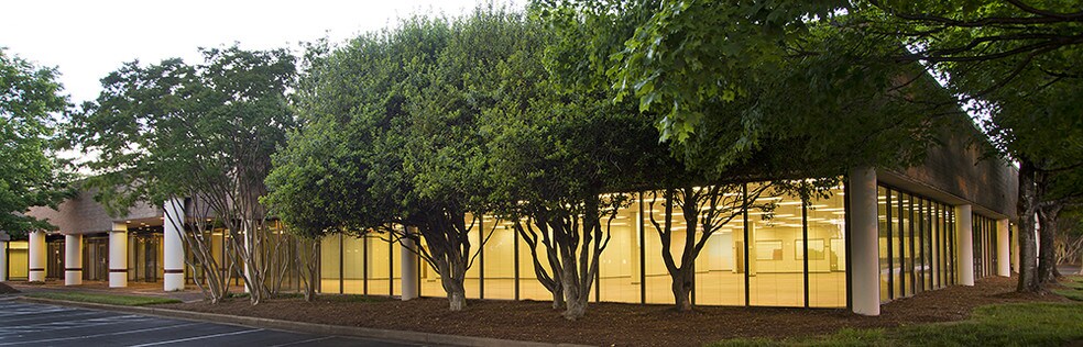 More Photos Of 2161 Newmarket Pky SE, Marietta Office For Lease