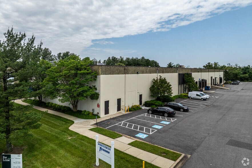 Primary Photo Of 7222 Parkway Dr, Hanover Service For Lease