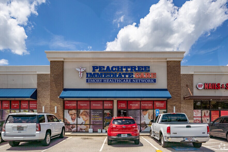 More Photos Of 3885 Mundy Mill Rd, Oakwood Freestanding For Lease