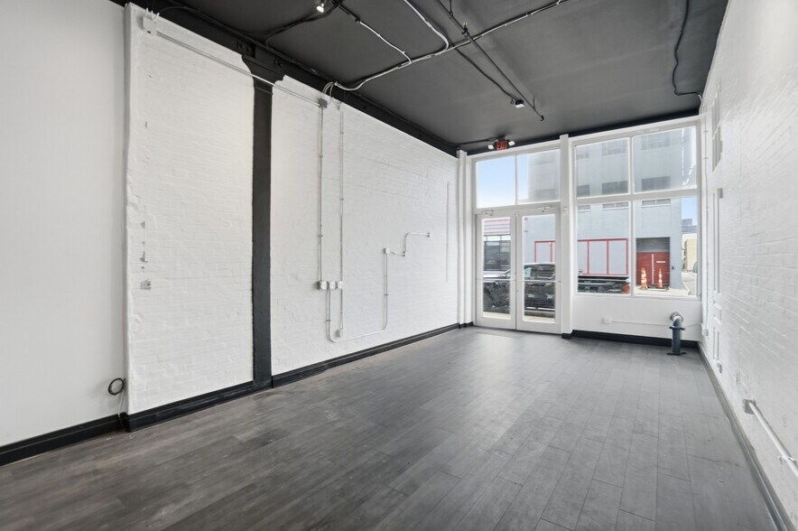 More Photos Of 1008 Race St, Cincinnati Office Residential For Sale