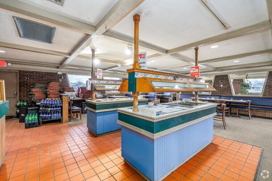 More Photos Of 386 Grant Avenue Rd, Auburn Restaurant For Sale