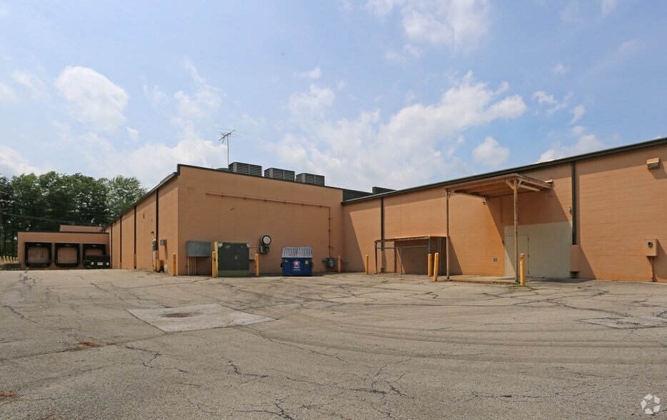 More Photos Of 1783-1785 E Ohio Pike, Amelia Freestanding For Sale