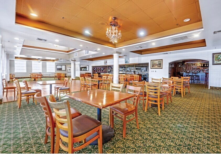 More Photos Of 5250 W El Segundo Blvd, Hawthorne Hotel For Lease