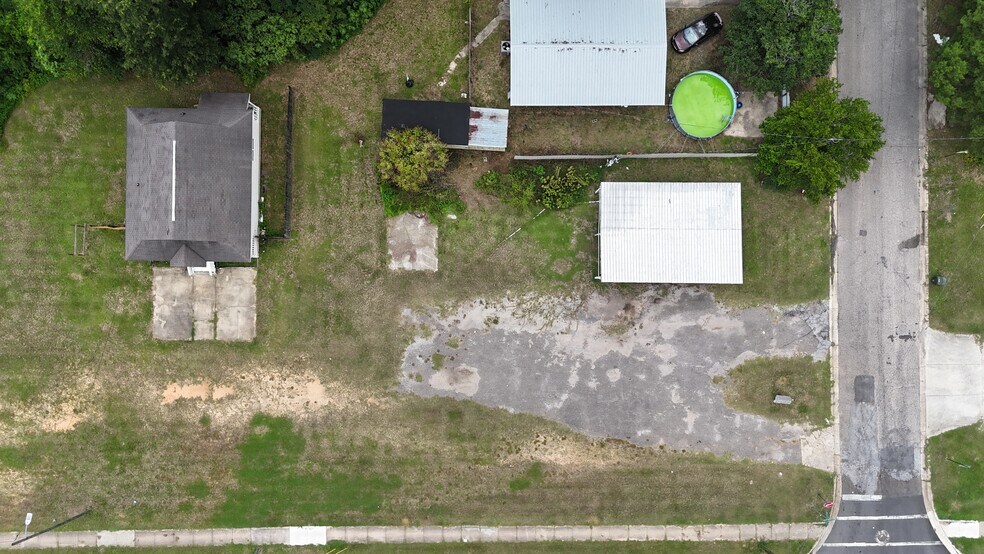 Primary Photo Of 701, 703, 795 Beverly Pky, Pensacola Land For Sale