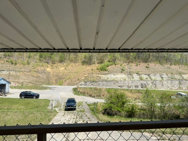 More Photos Of 4040 Ky-15, Bonnyman General Retail For Sale