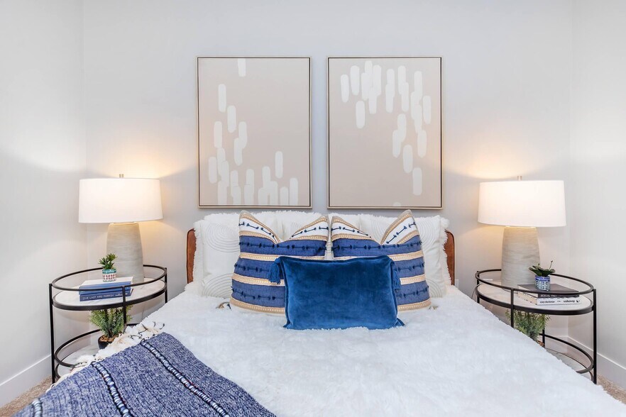 More Photos Of 515 West Ave, Norwalk Unknown For Lease