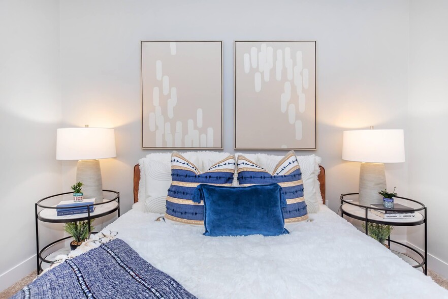 More Photos Of 515 West Ave, Norwalk Unknown For Lease