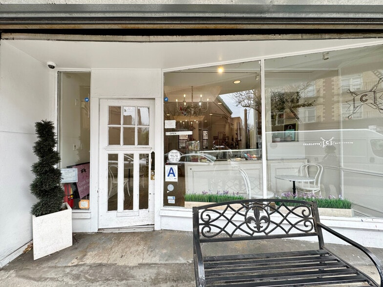 More Photos Of 201 Court St, Brooklyn Storefront Retail Residential For Lease