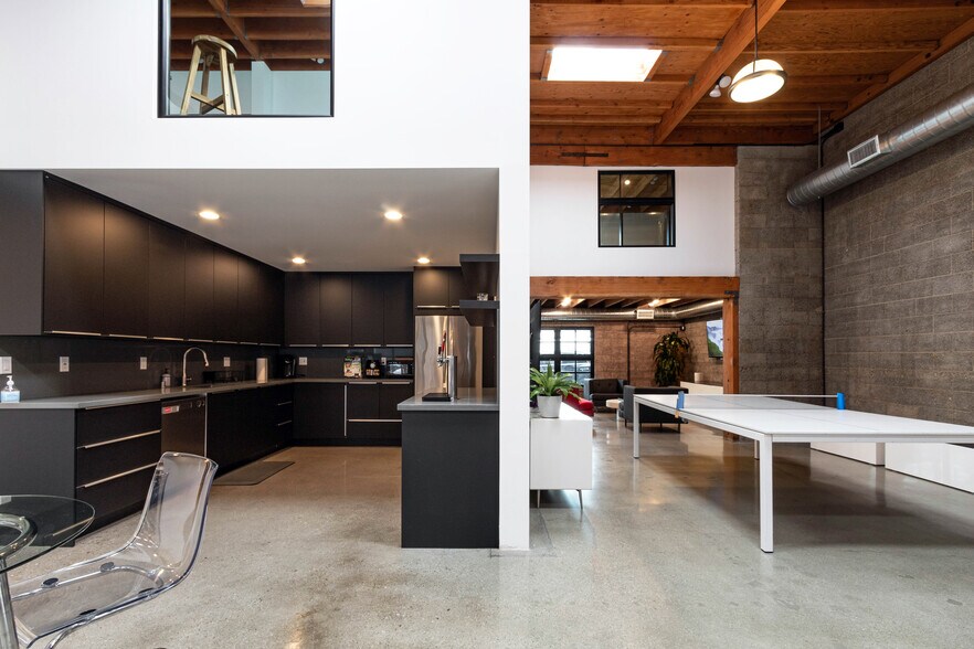 More Photos Of 113-117 Sierra St, El Segundo Loft Creative Space For Lease