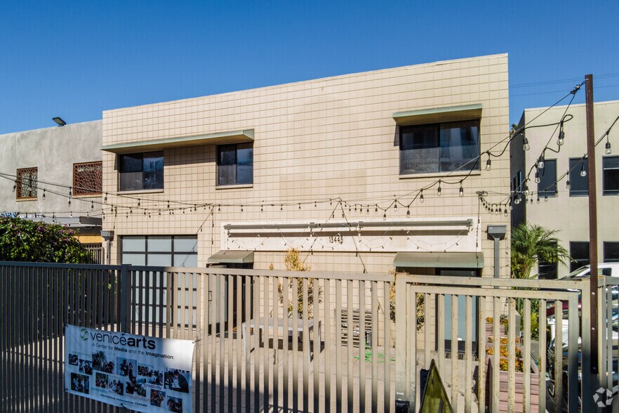 More Photos Of 13445 Beach Ave, Marina Del Rey Loft Creative Space For Lease