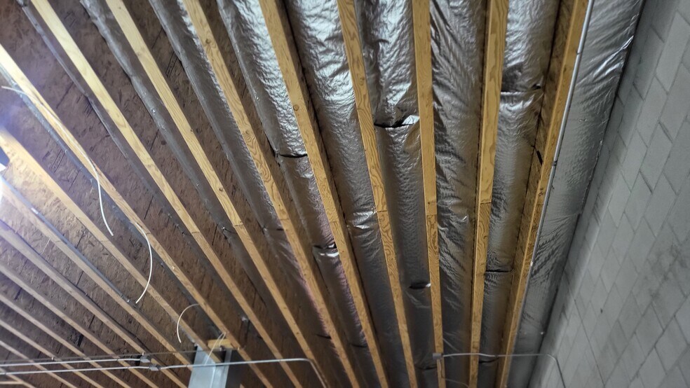 More Photos Of 303 Kansas Ave, Henderson Service For Lease