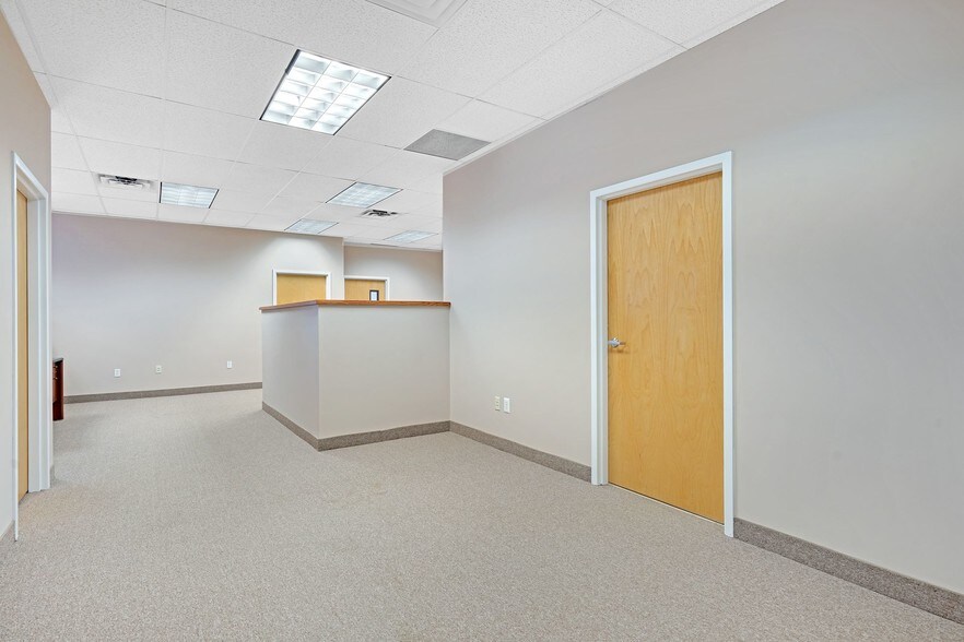 More Photos Of 1386 US Highway 22, Lebanon Unknown For Lease