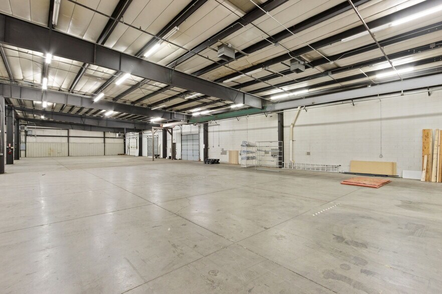 More Photos Of 4800 Innovation Dr, Fort Collins Warehouse For Lease