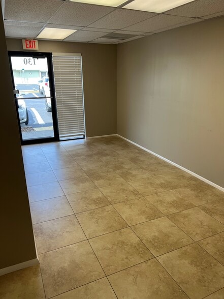 More Photos Of 6315 Presidential Ct, Fort Myers Office For Lease