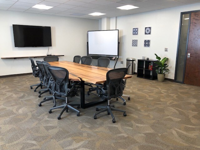 More Photos Of 1001 Virginia Ave, Hapeville Unknown For Lease