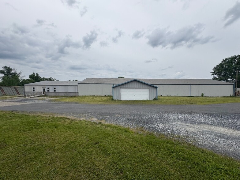 Primary Photo Of 2020 Chambersburg Rd, Gettysburg Warehouse For Lease