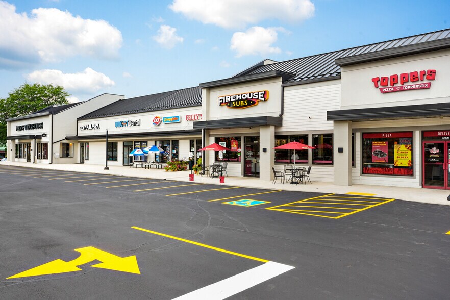 More Photos Of 7810-7874 Mineral Point Rd, Madison Unknown For Lease