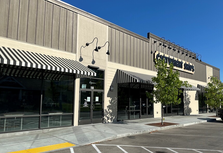 More Photos Of 11801 N 23rd Ave, Boise Restaurant For Lease