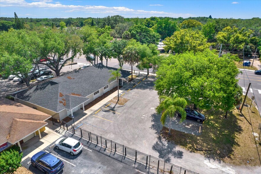 More Photos Of 12425 N Florida Ave, Tampa Medical For Lease