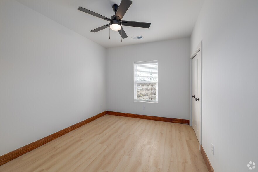 More Photos Of 2222 Two Rivers Blvd, Sevierville Apartments For Sale