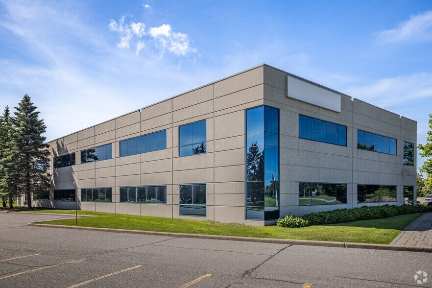 More Photos Of 3000 Solandt Rd, Ottawa Office For Lease