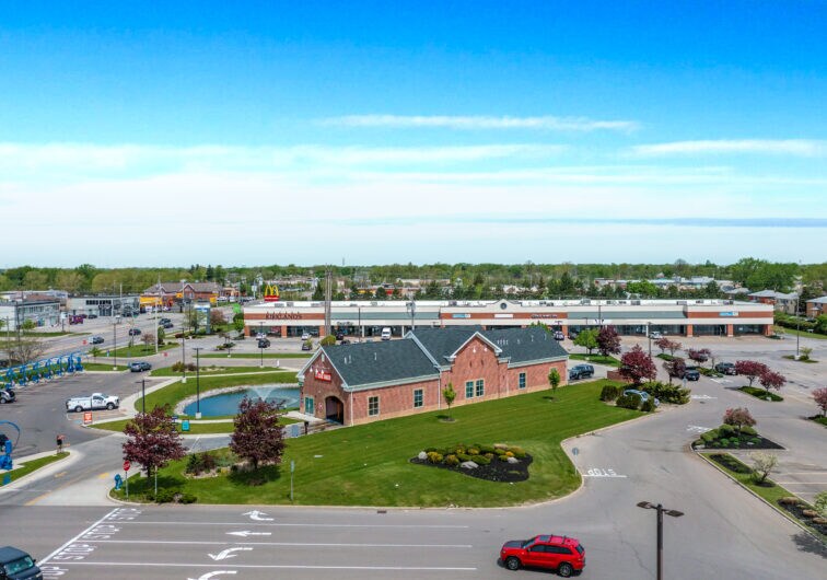 More Photos Of 3733-3735 Union Rd, Cheektowaga Unknown For Lease