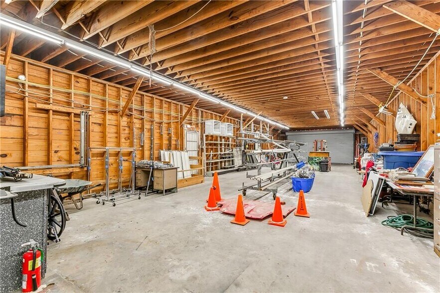 More Photos Of 435 Sala Ave, Westwego Freestanding For Sale