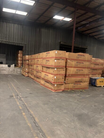 More Photos Of 1333 Haines St, Jacksonville Warehouse For Lease
